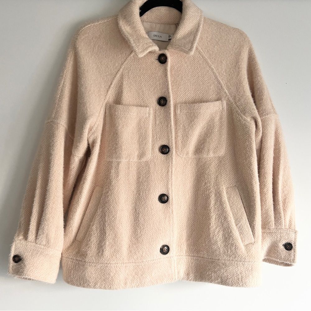 Anthropologie Greylin Light Pink Cream Fuzzy Soft Button-Up Shirt Jacket Size XS